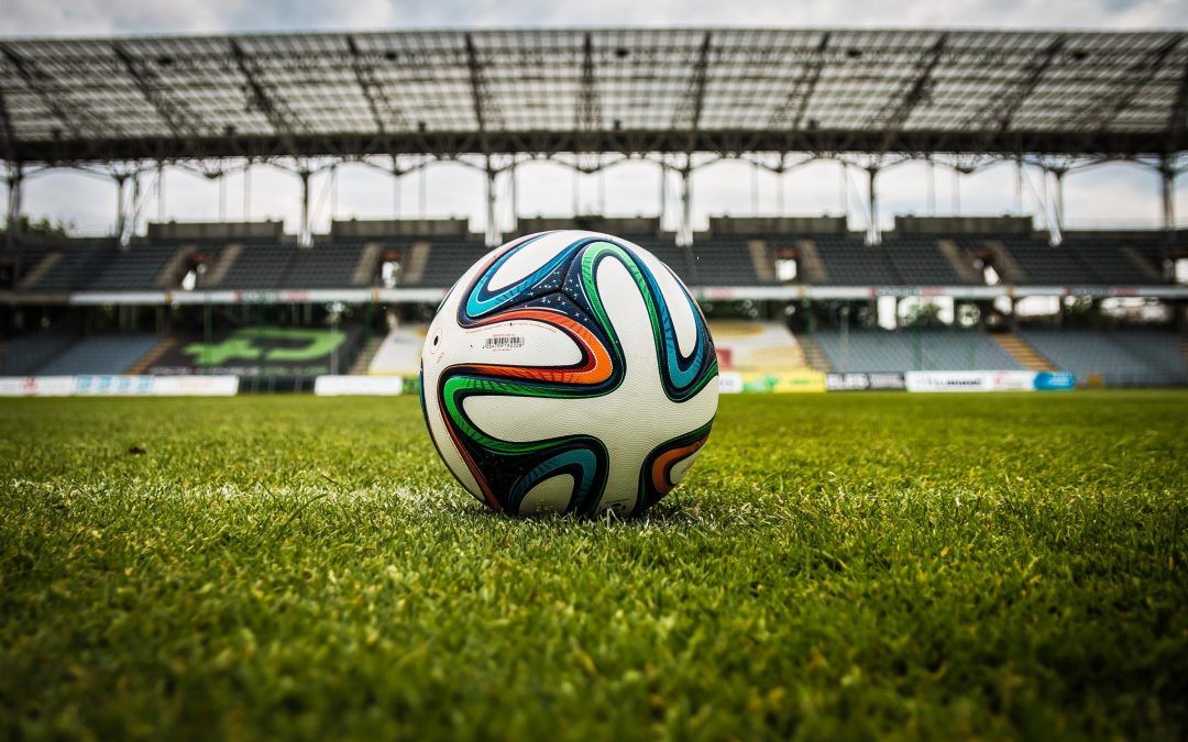Pots ser futbolista professional si no t’has format en equips top?